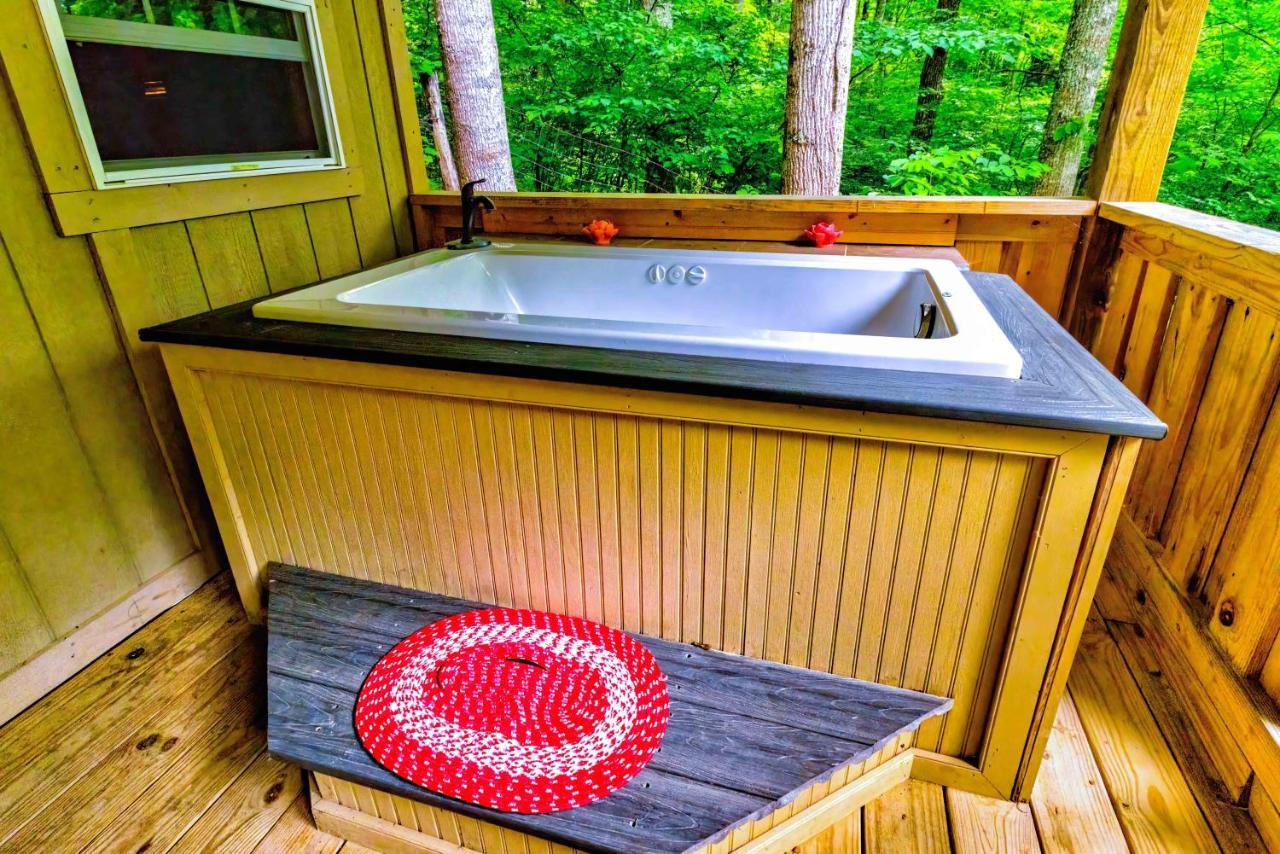 Panther Creek Cabins Cherokee Eksteriør bilde