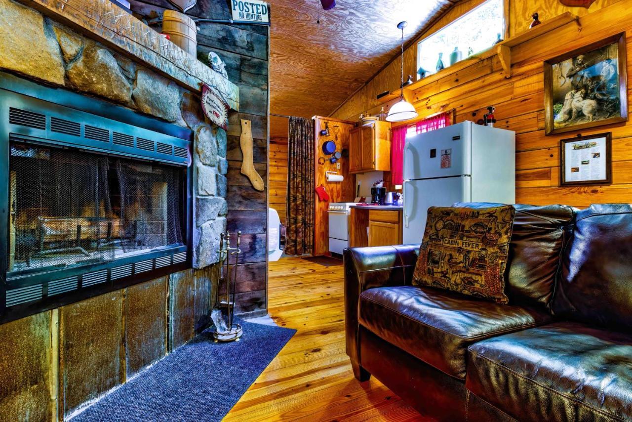 Panther Creek Cabins Cherokee Eksteriør bilde